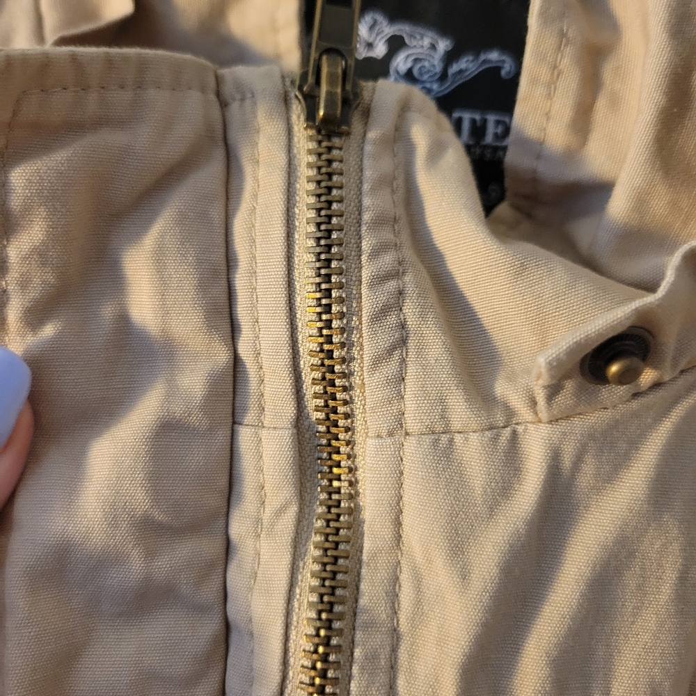 Jacket - Picture 3 of 5